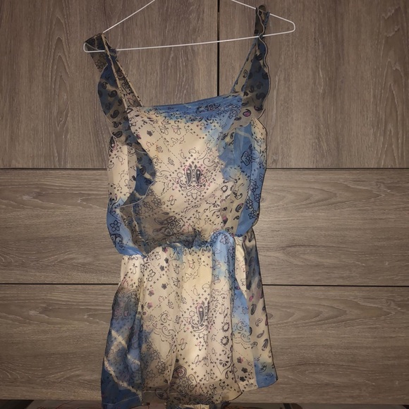 ✨Beautiful one piece✨ - Picture 1 of 3